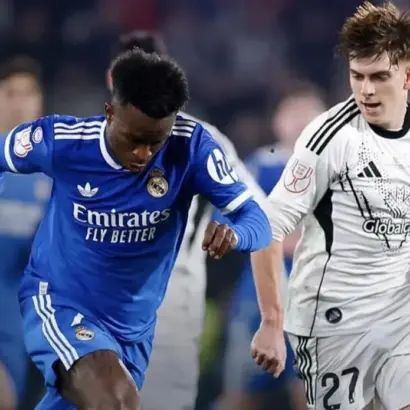 Real Madrid Move For Zidane After Cup Collapse